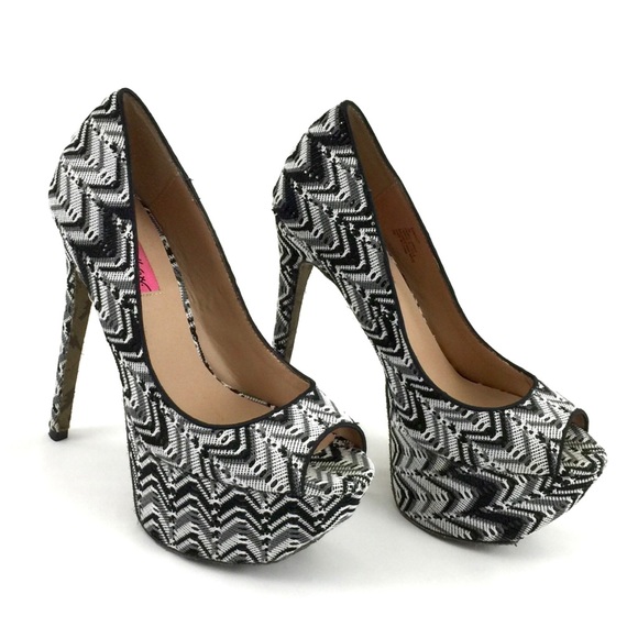 Betsey Johnson Barrdot Peep-toe Platform High Heel - Picture 2 of 12